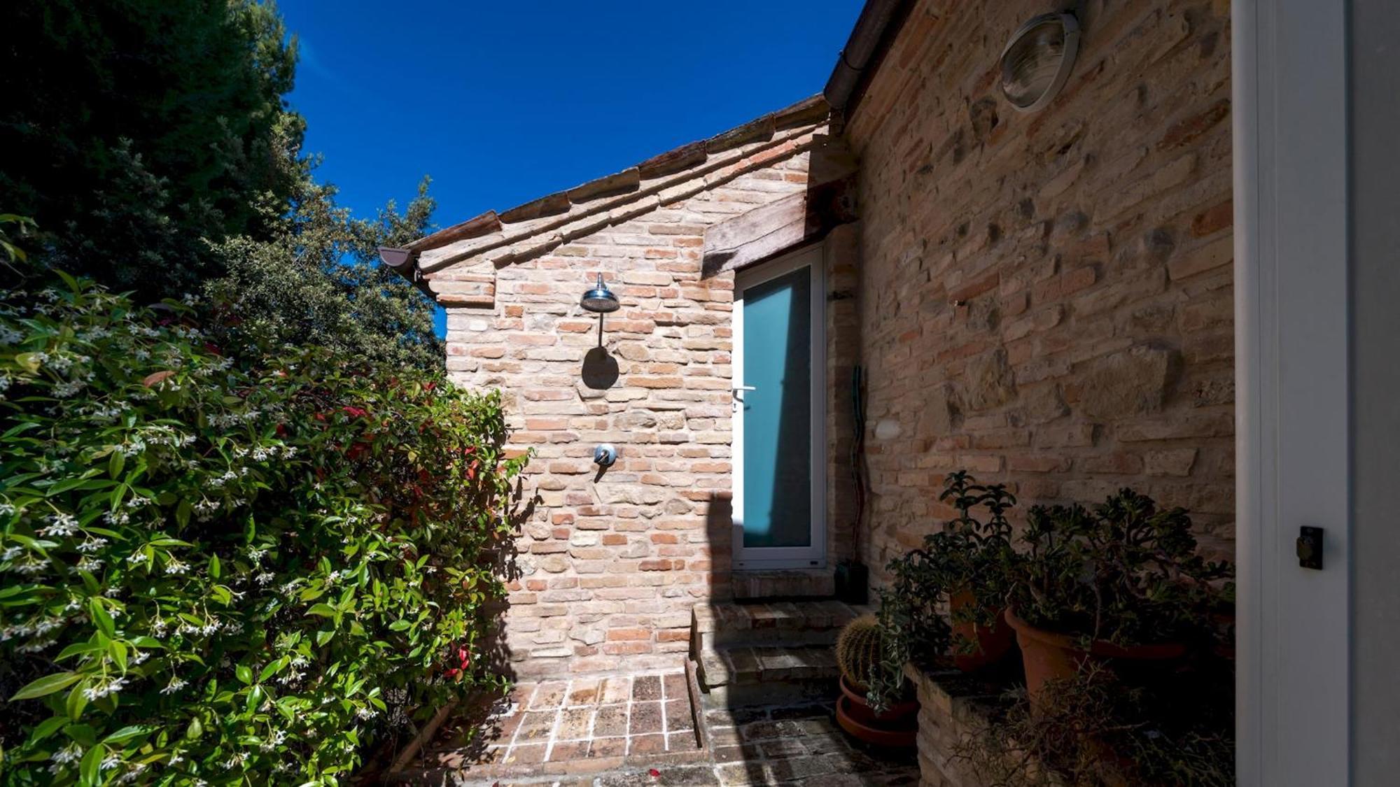 Casa Cantagallo 4&4, Emma Villas Fermo Eksteriør bilde