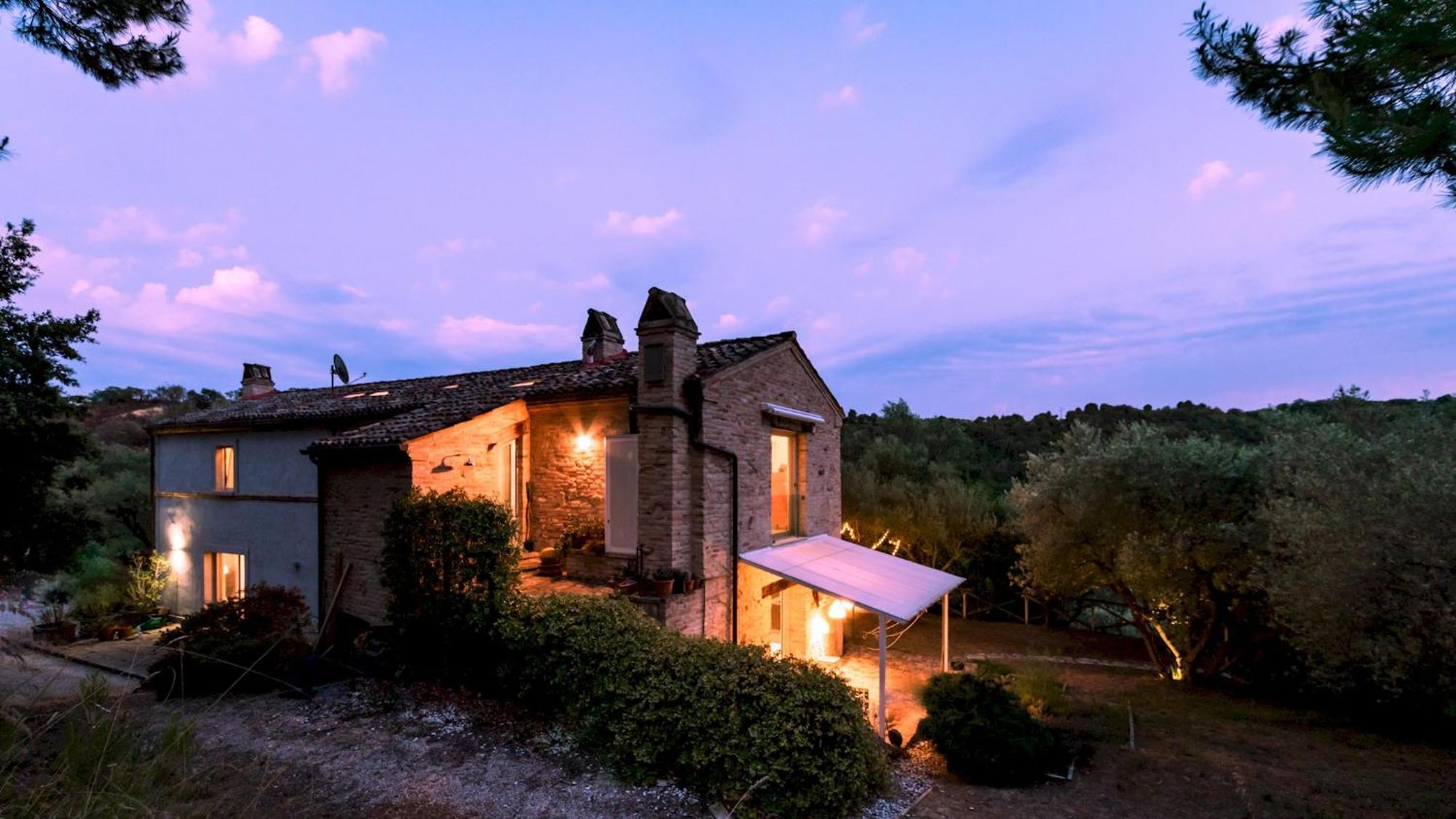 Casa Cantagallo 4&4, Emma Villas Fermo Eksteriør bilde