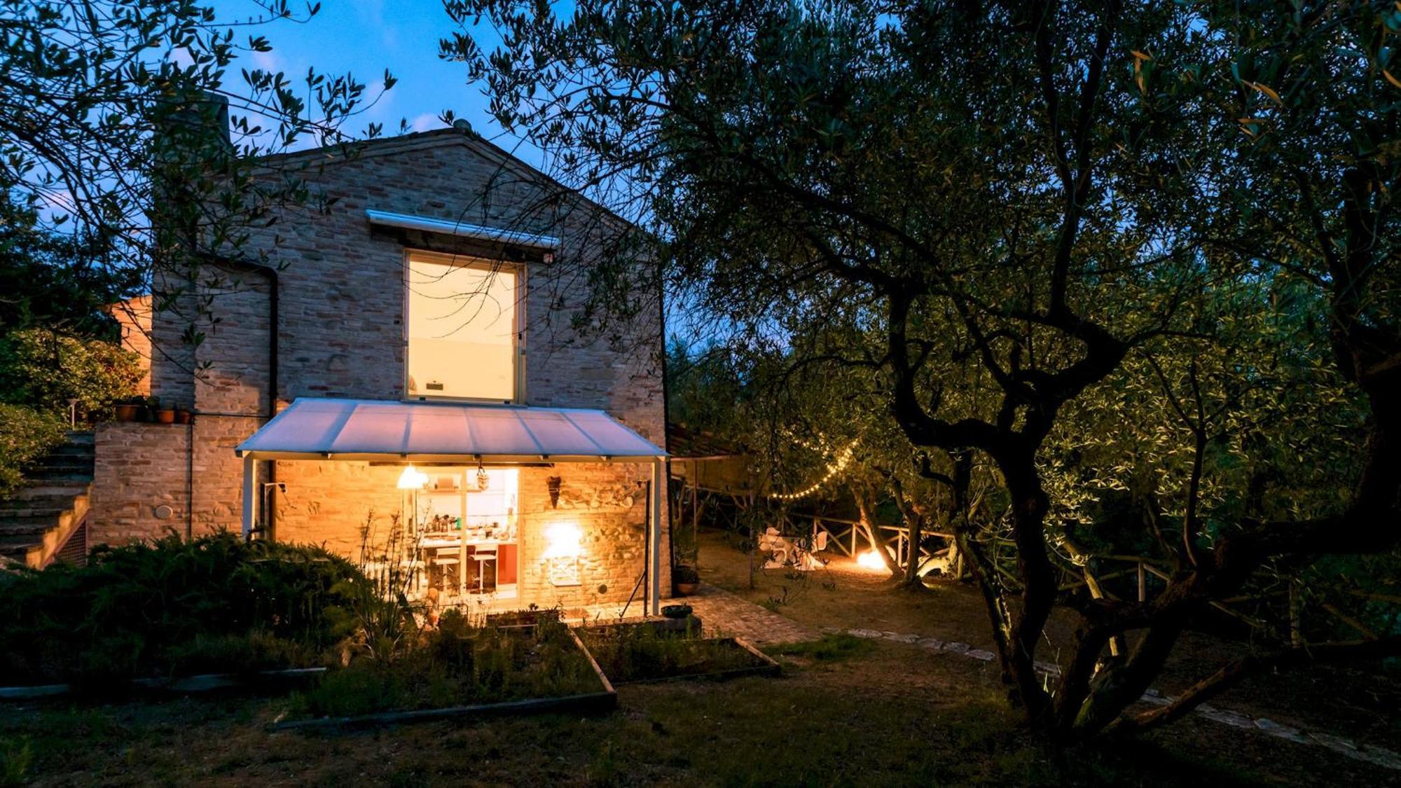 Casa Cantagallo 4&4, Emma Villas Fermo Eksteriør bilde